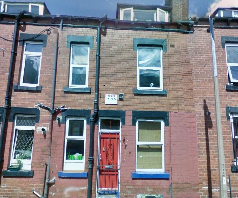 Property photo 1 of 3