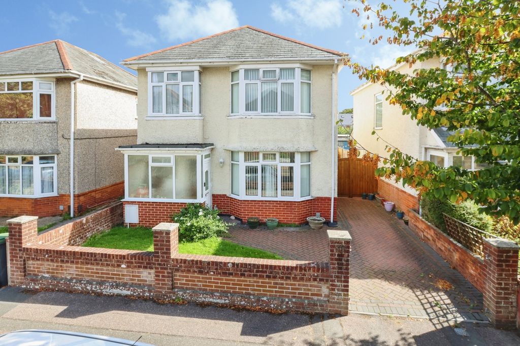 Property photo 1 of 19 Pbox-Img.Jpg