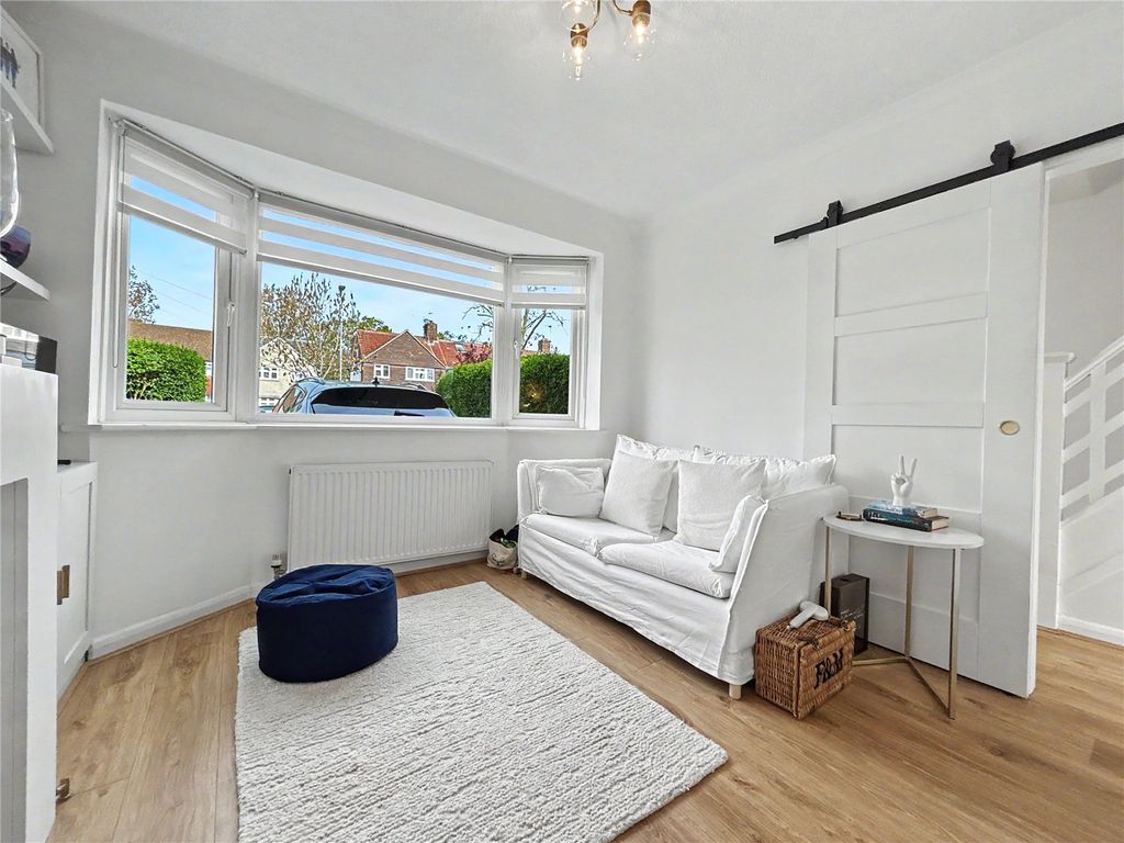 Property photo 3 of 26 Picture No. 16