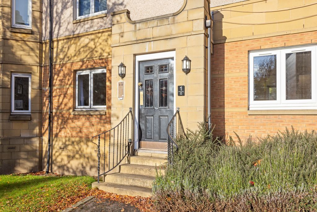 Property photo 2 of 19 Property Image 2