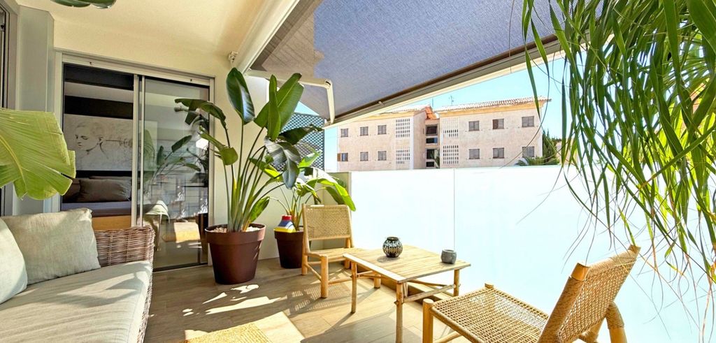 Property photo 2 of 41