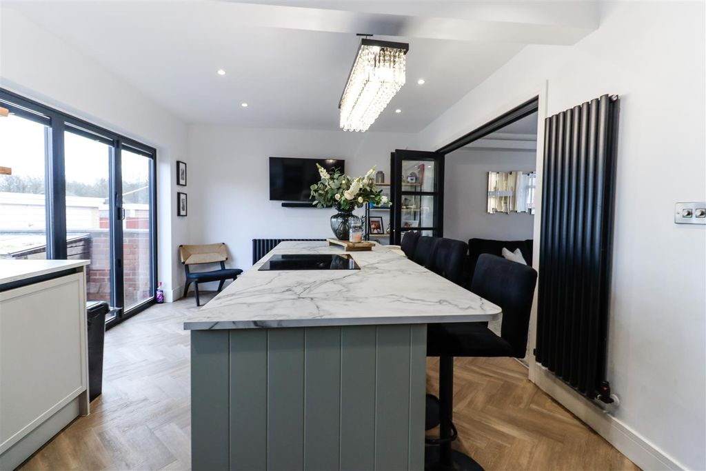 Property photo 2 of 22 Img_8006.Jpg