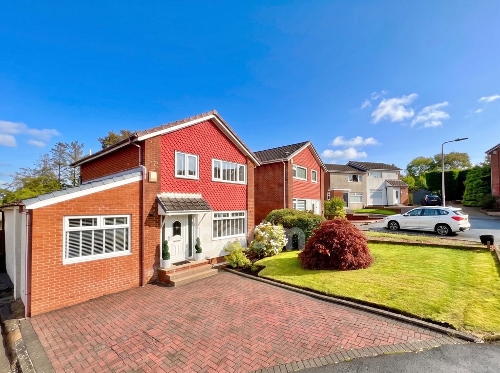 Property photo 1 of 28 Gladstone Avenue, Johnstone External Pic