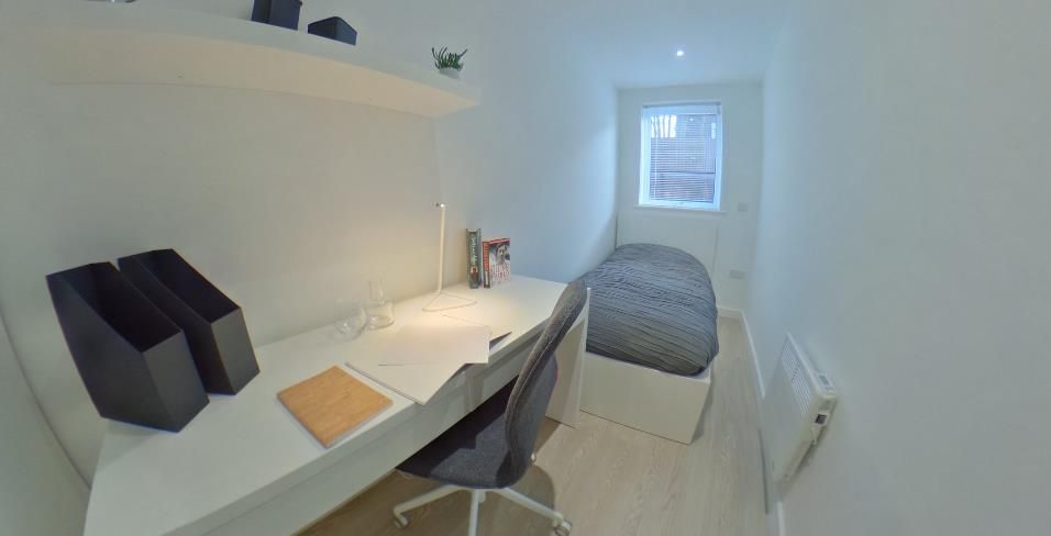 Property photo 1 of 27