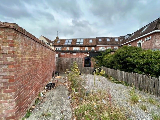 Property photo 2 of 5 Photo 2