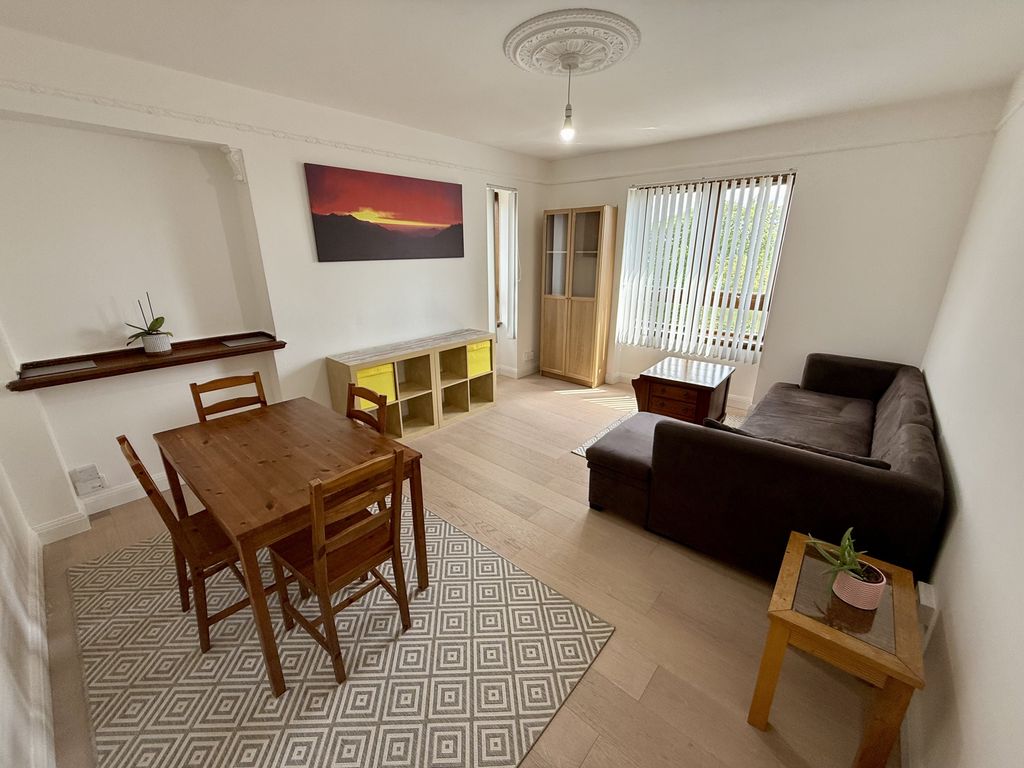 Property photo 1 of 13 Sitting Room