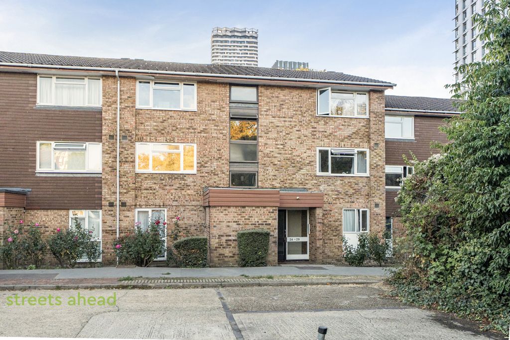 Property photo 1 of 12 Cf37d060-Adeb-4A4...