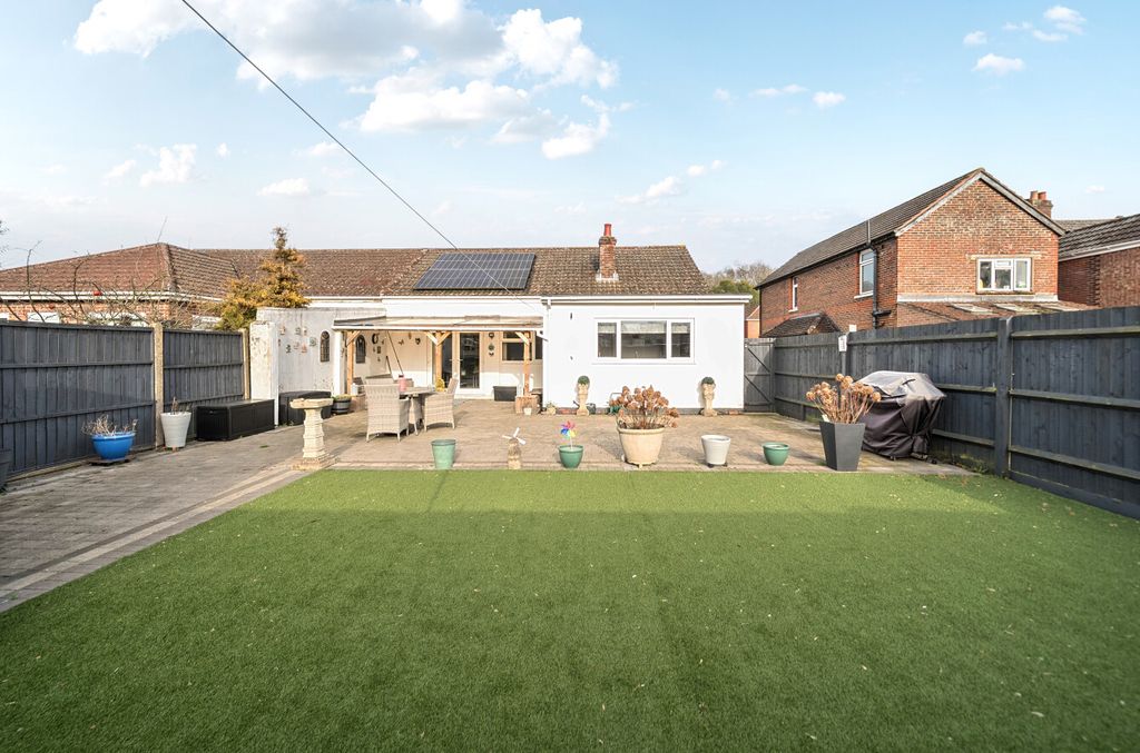 Property photo 1 of 14 1419248-19-69A9B3...
