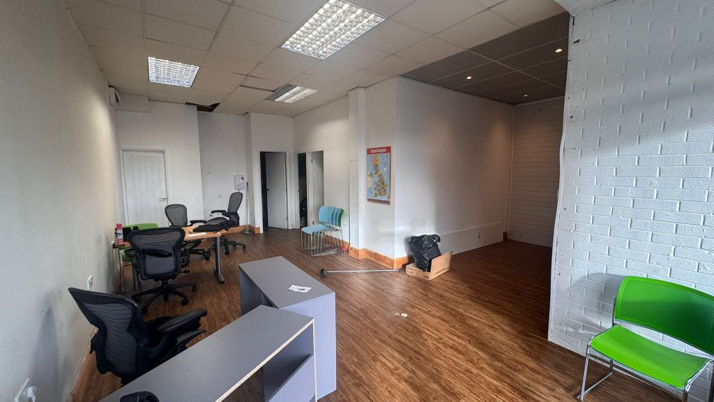 Property photo 2 of 5