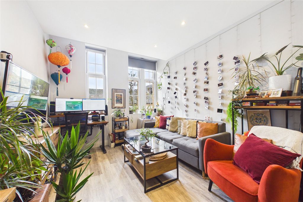 Property photo 1 of 5 Picture No. 03