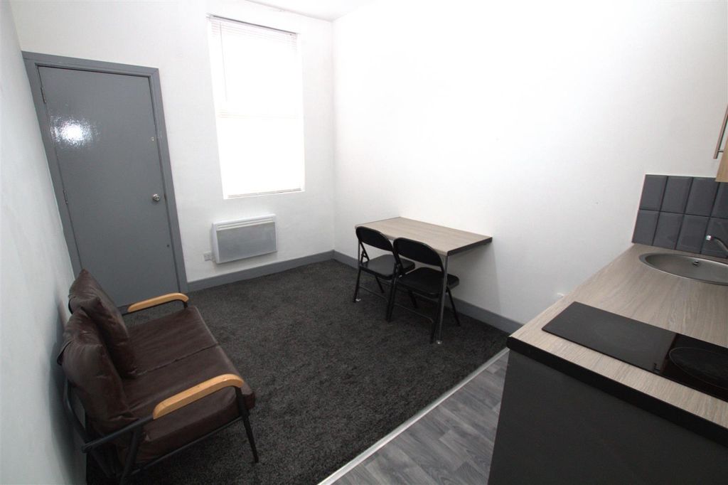 Property photo 2 of 4 Reception.Jpg