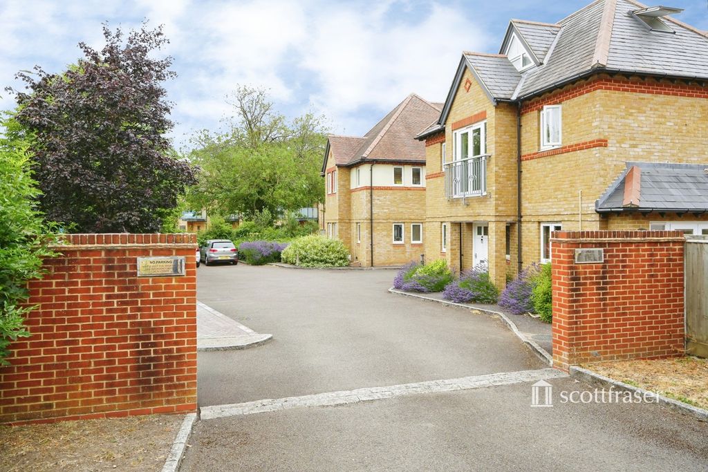 Property photo 1 of 14 Pbox-Img.Jpg