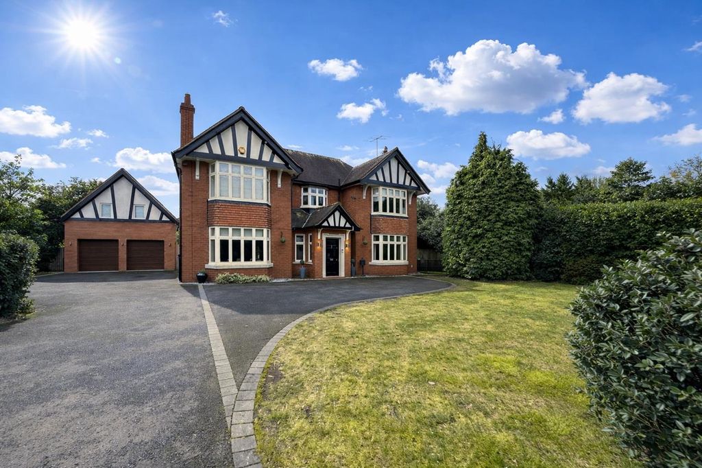 Property photo 1 of 52 E02935F5-0Ef0-4Eae-Af93-48587Ca4A3F7.Png