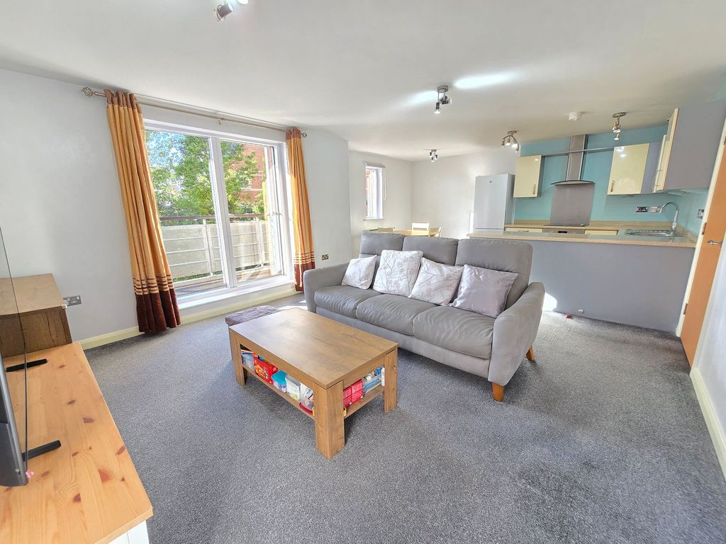 Property photo 2 of 19