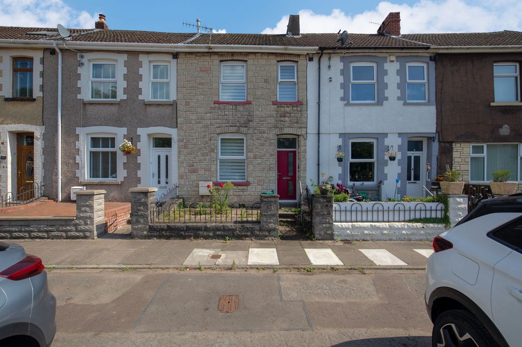 Property photo 1 of 23