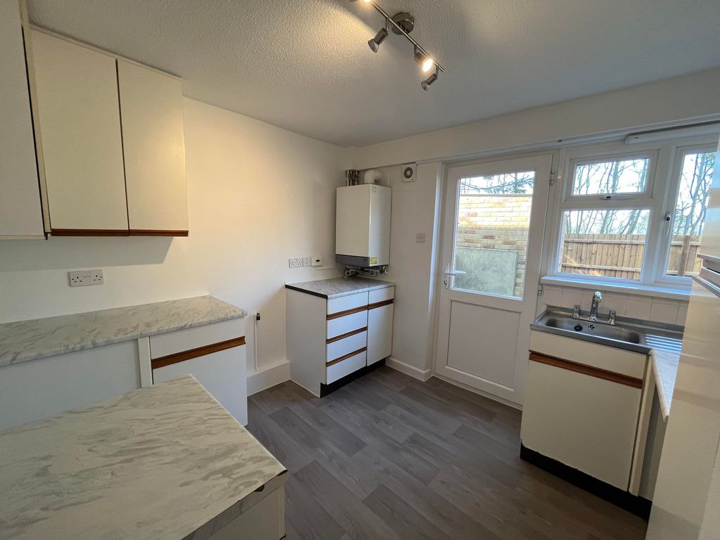 Property photo 3 of 9 Bedroom 1