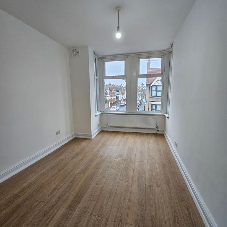 Property photo 2 of 4 Reception Room