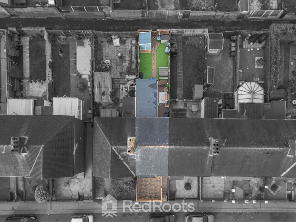 Property photo 2 of 20 5071651