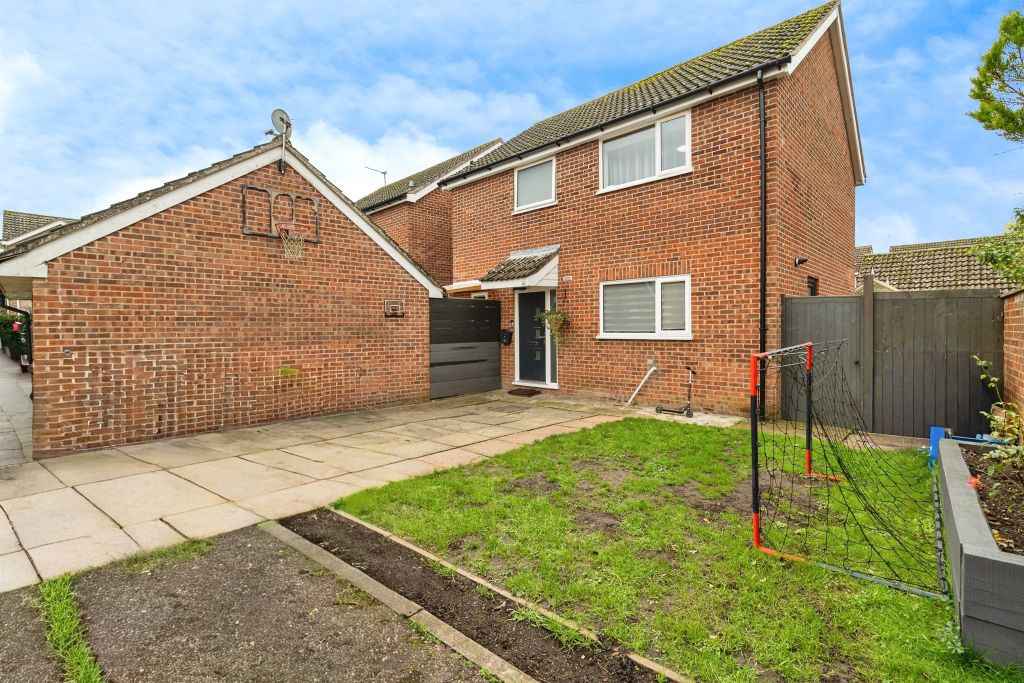 Property photo 1 of 18