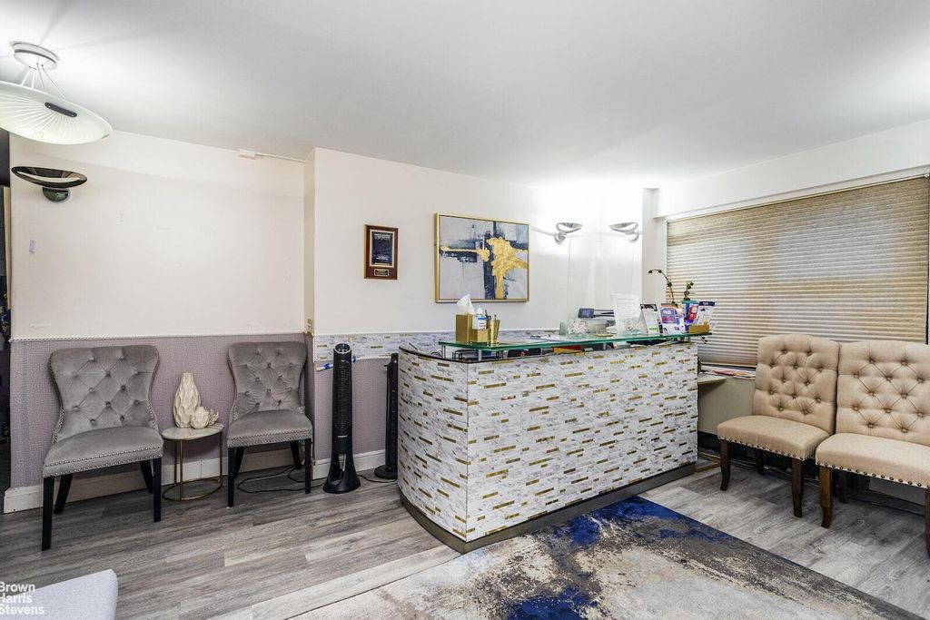 Property photo 2 of 8 <Alttext/>