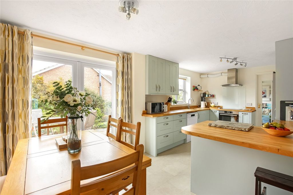 Property photo 2 of 14 Picture No. 09