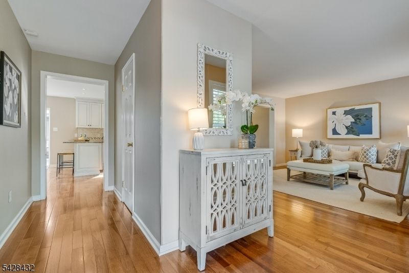 Property photo 2 of 8 <Alttext/>