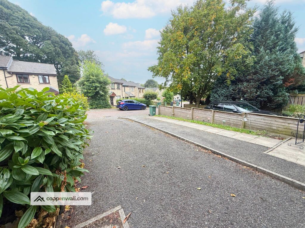 Property photo 2 of 29