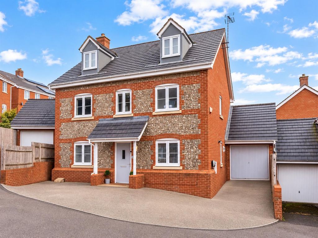 Property photo 1 of 25 29c29748-6d00-446c-Be24-B4d20215735F.Png