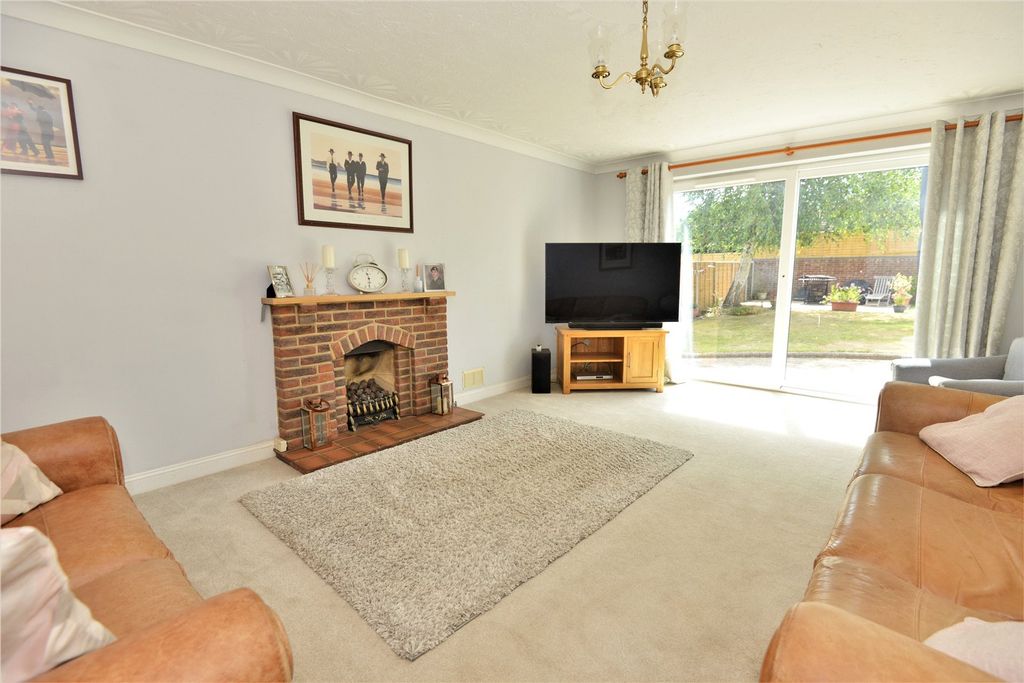Property photo 3 of 17 Picture No. 15