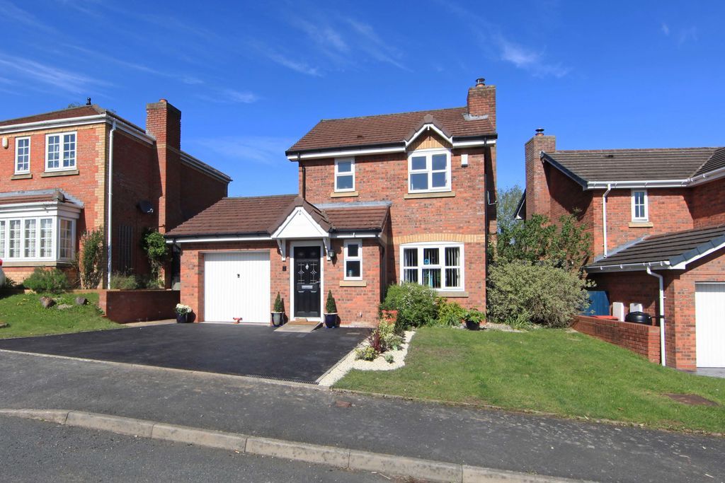 Property photo 1 of 24 Photo 21