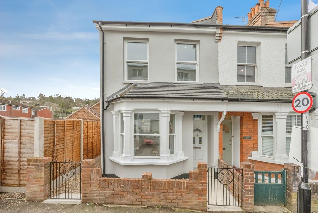 Property photo 1 of 17 Pbox-Img.Jpg