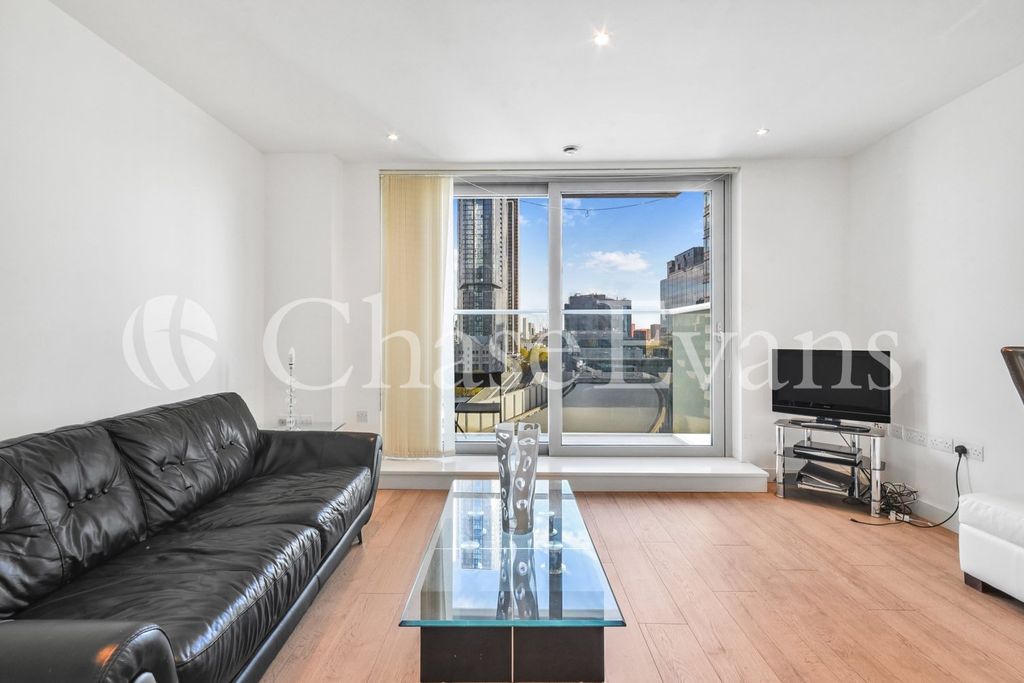 Property photo 1 of 12 Living
