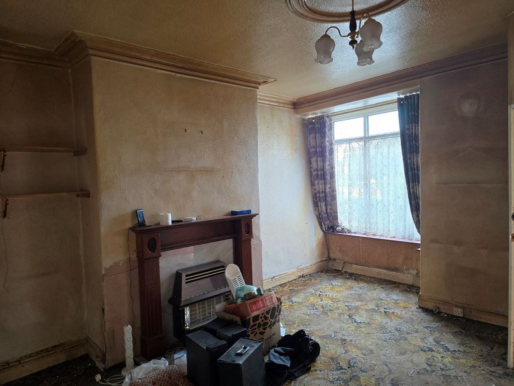 Property photo 2 of 10 Image 2