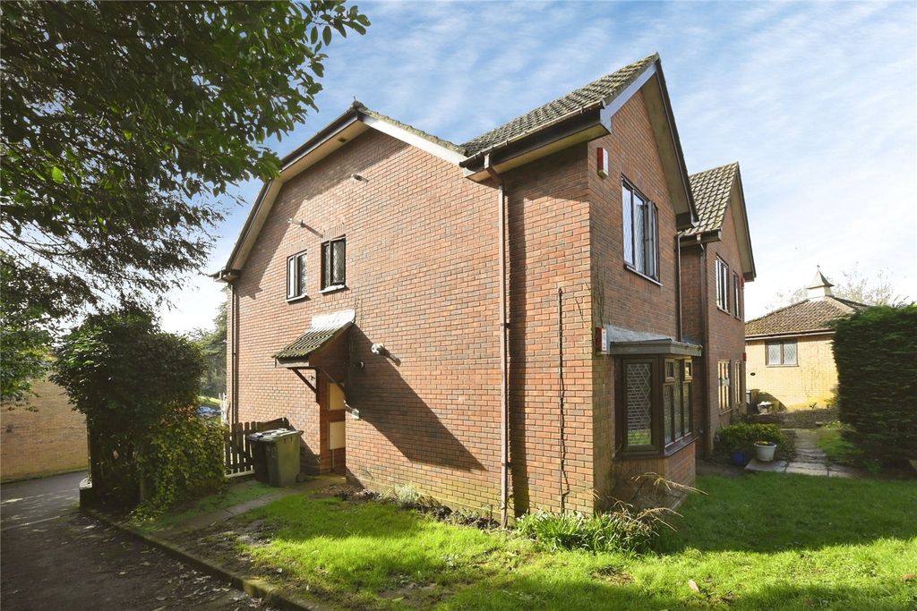 Property photo 1 of 9 Picture No. 20