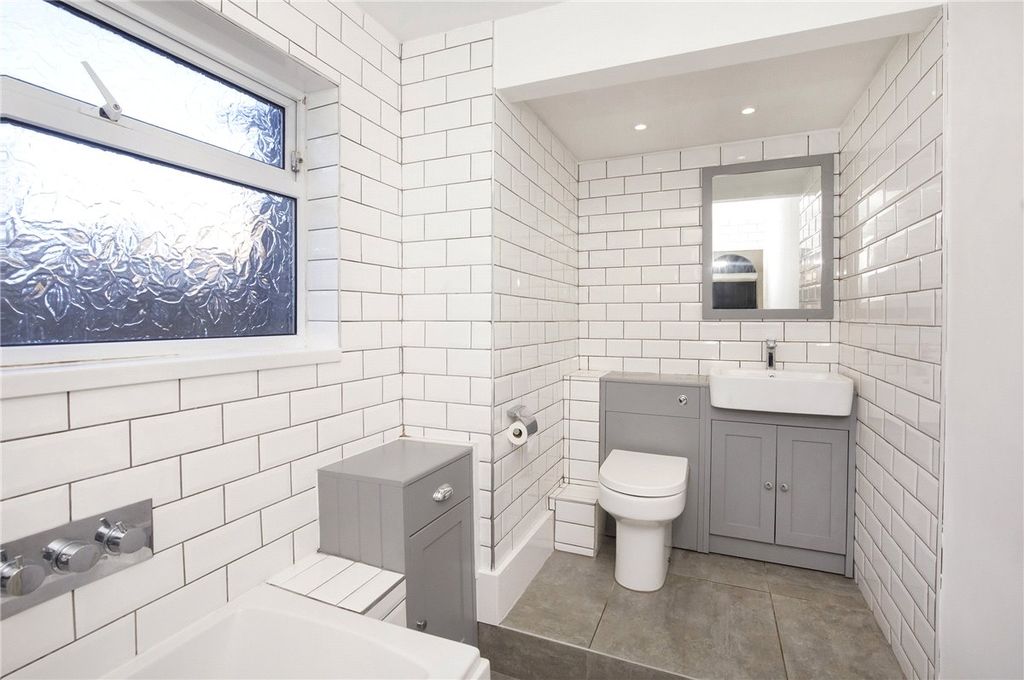 Property photo 3 of 11 Picture No. 04