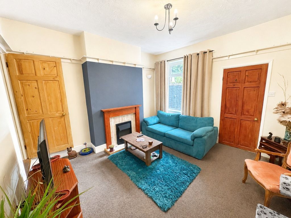 Property photo 3 of 13 Photo 2