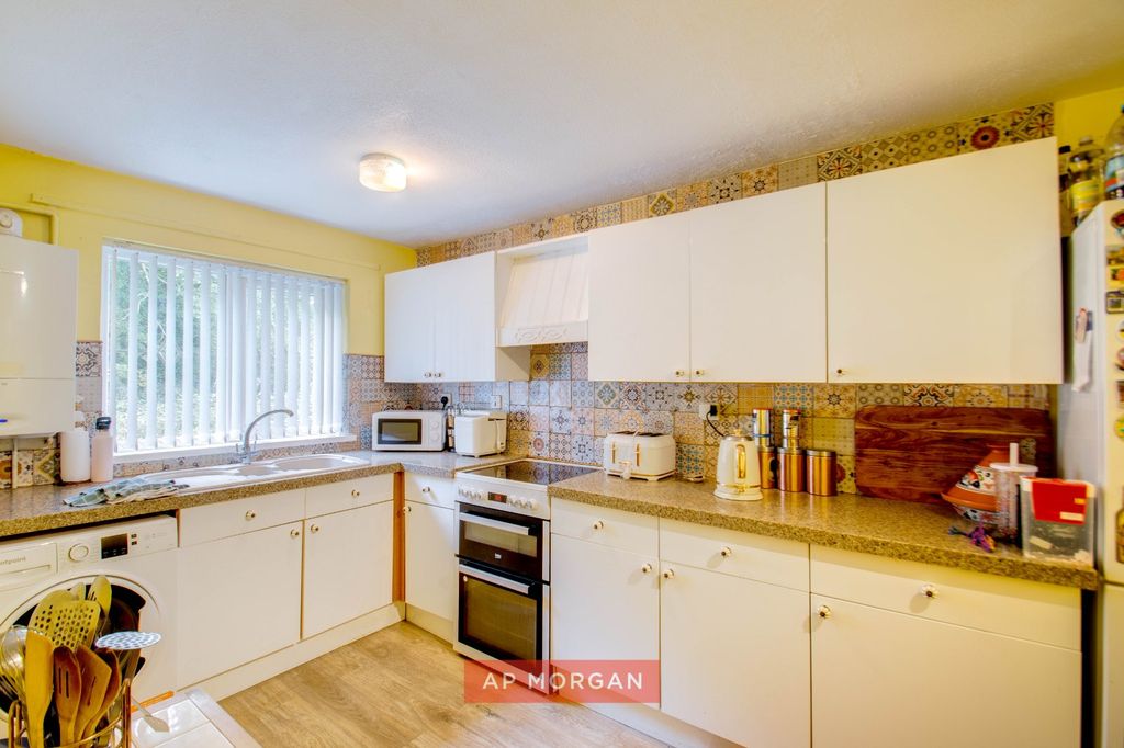 Property photo 3 of 13 Picture No. 06
