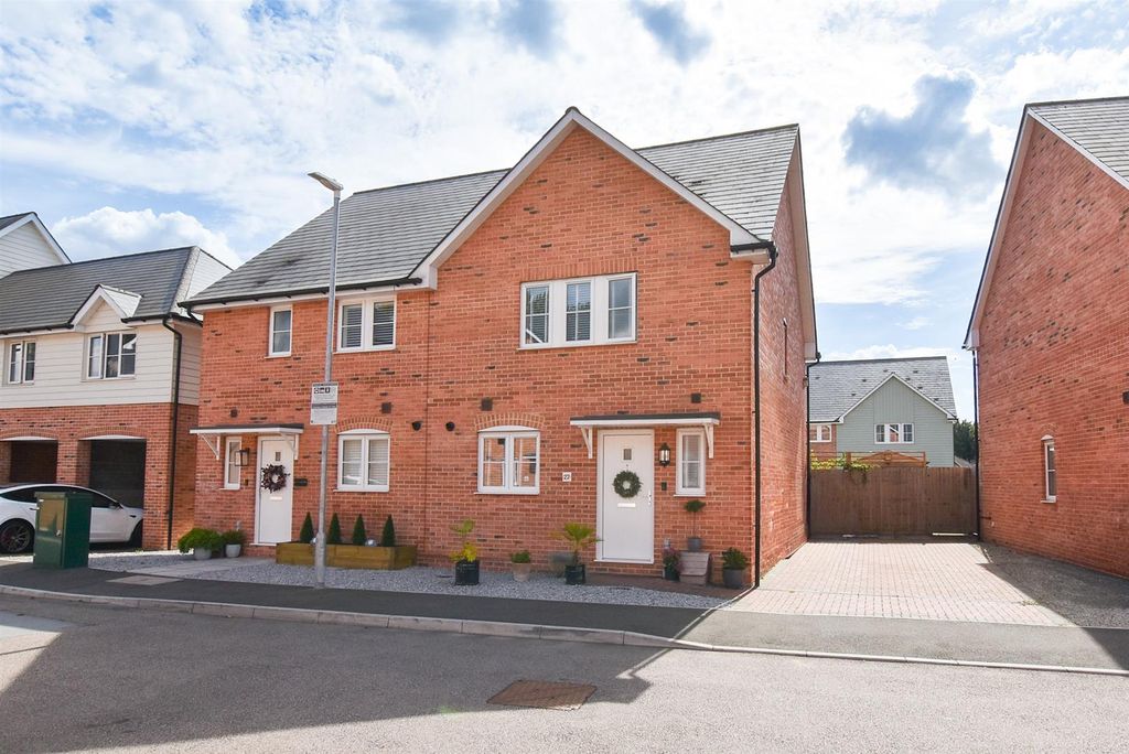 Property photo 1 of 21 Front.Jpg