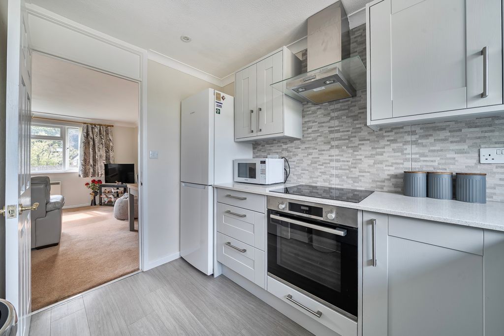 Property photo 3 of 12 Picture No. 41