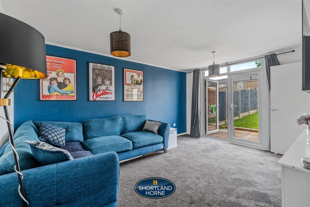 Property photo 3 of 22 55 Brathay Close Wm (11 Of 23).Jpg