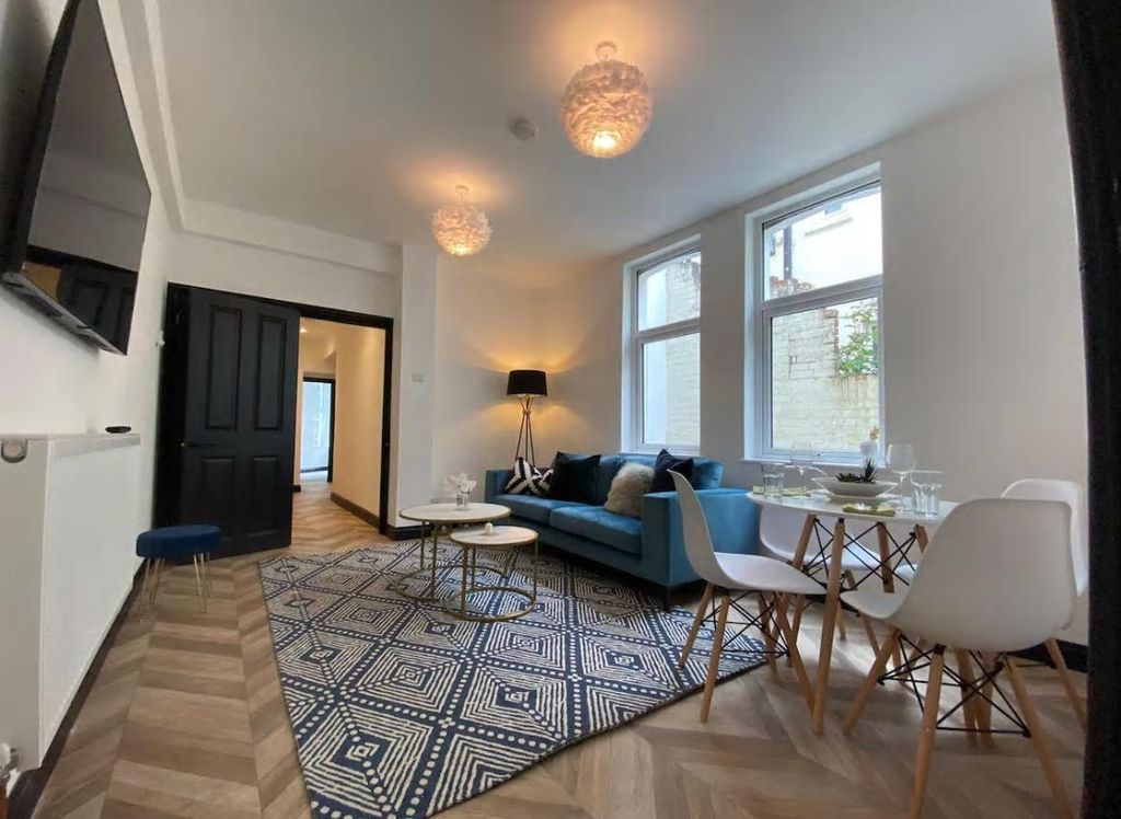 Property photo 1 of 19 Image