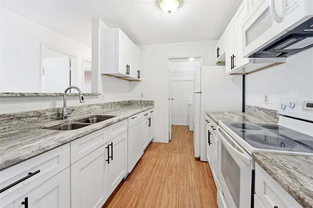 Property photo 3 of 20 <Alttext/>