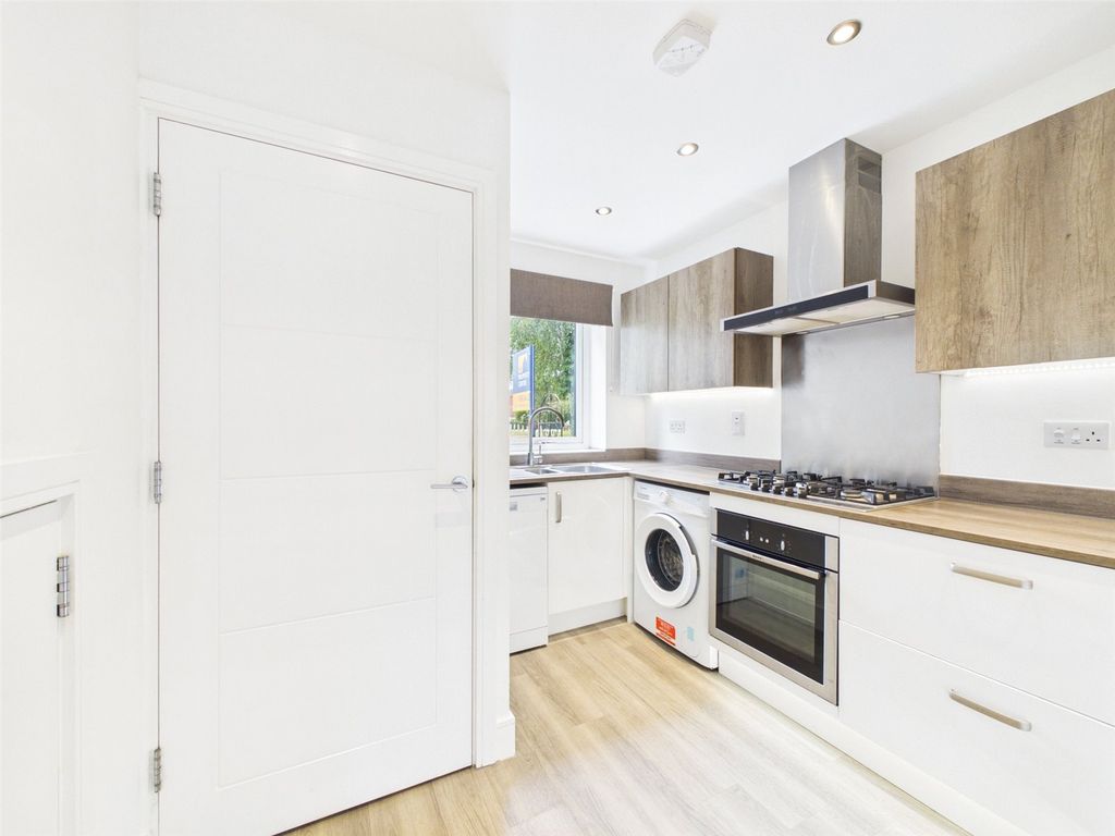 Property photo 2 of 14 Picture No. 07