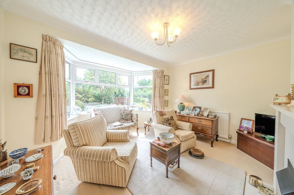Property photo 2 of 15 Picture No. 04