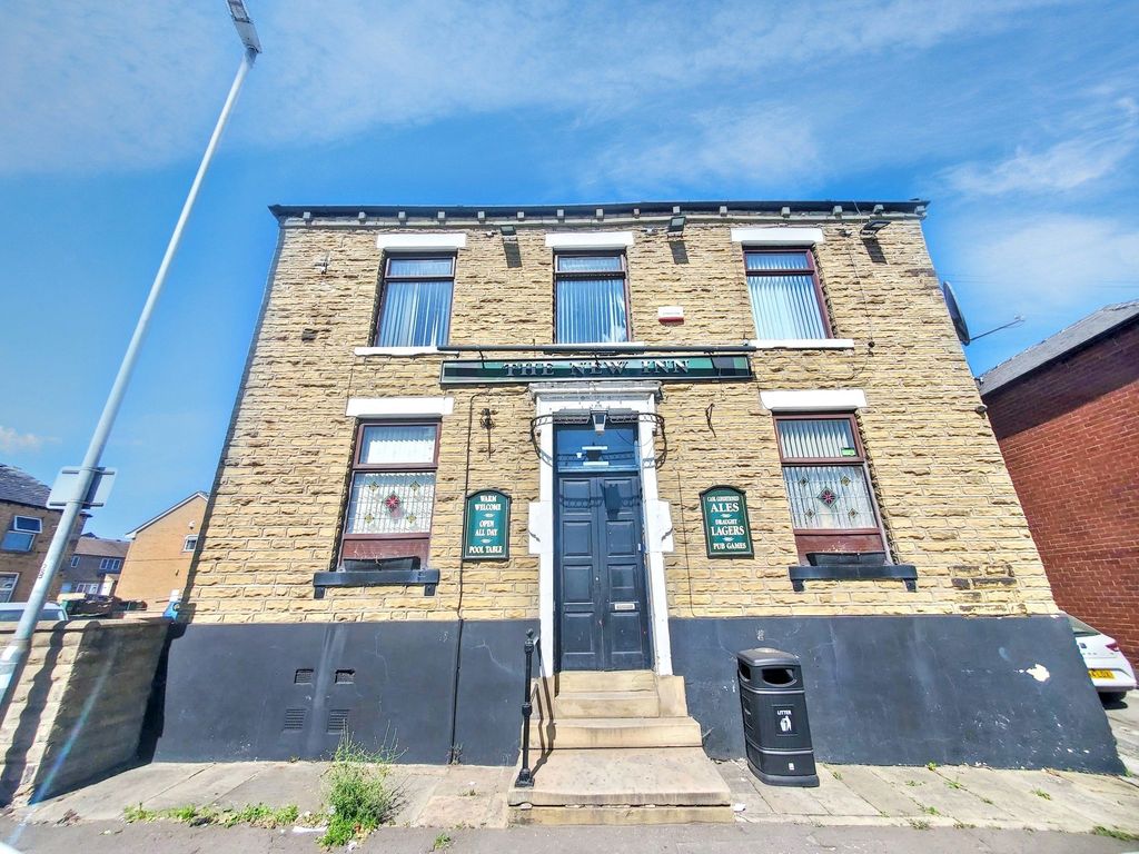 Property photo 1 of 20