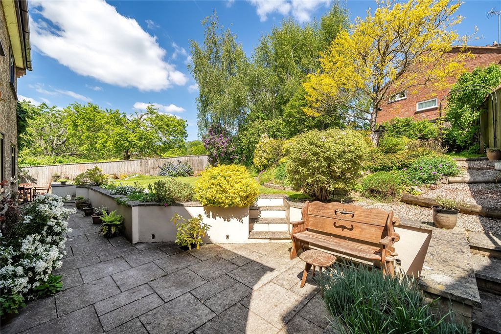 Property photo 2 of 18 Picture No. 06