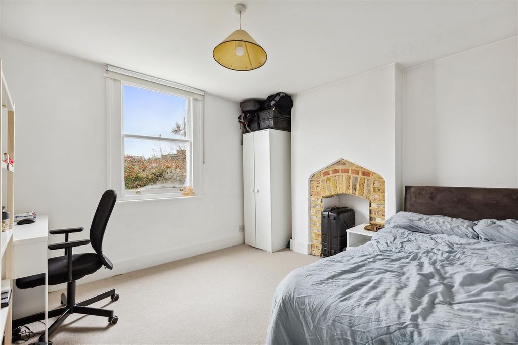 Property photo 3 of 11 7.Jpg