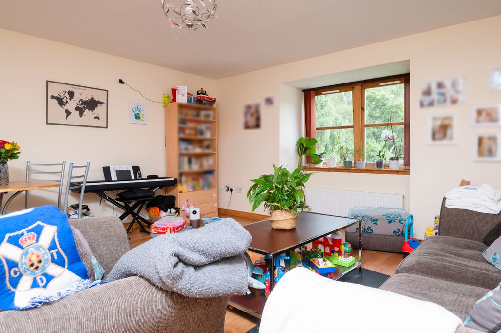 Property photo 3 of 15