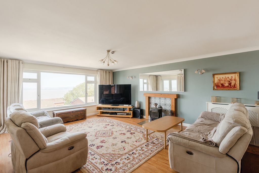 Property photo 2 of 34 2