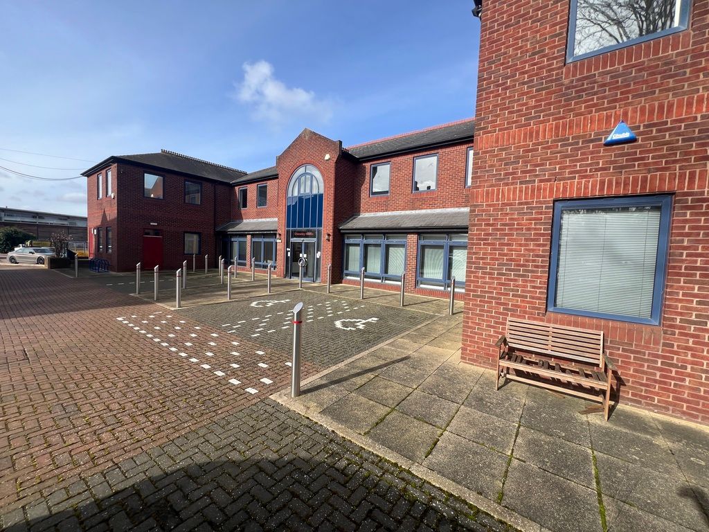 Property photo 3 of 9 Photo 14